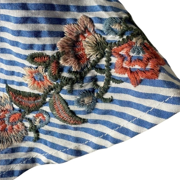 American Eagle Women's Striped  Off The Shoulder Blouse Seersucker  Size Large - Picture 4 of 13